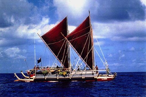 The waka Te Aurere under sail at sea.