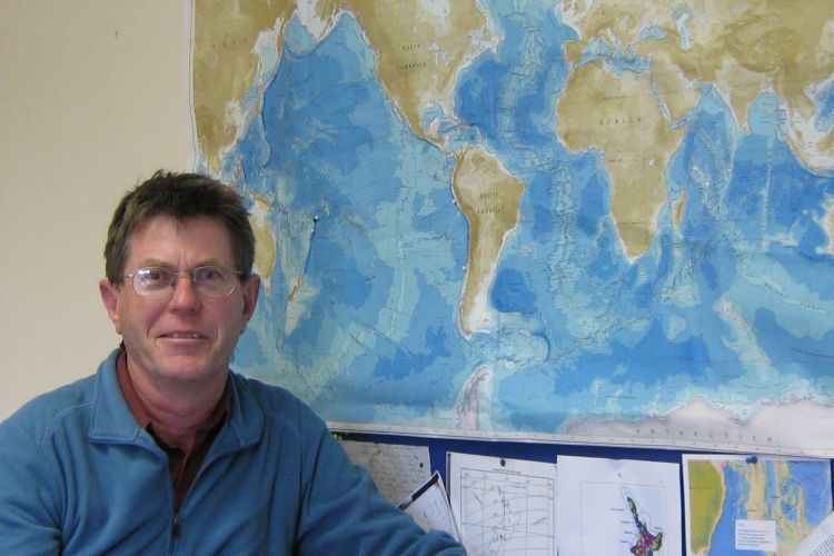 Dr Rob Bell Principal Scientist in the Coasts team at NIWA, NZ