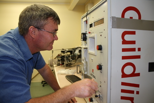 Dr Phil Sutton is using a salinometer in the lab.