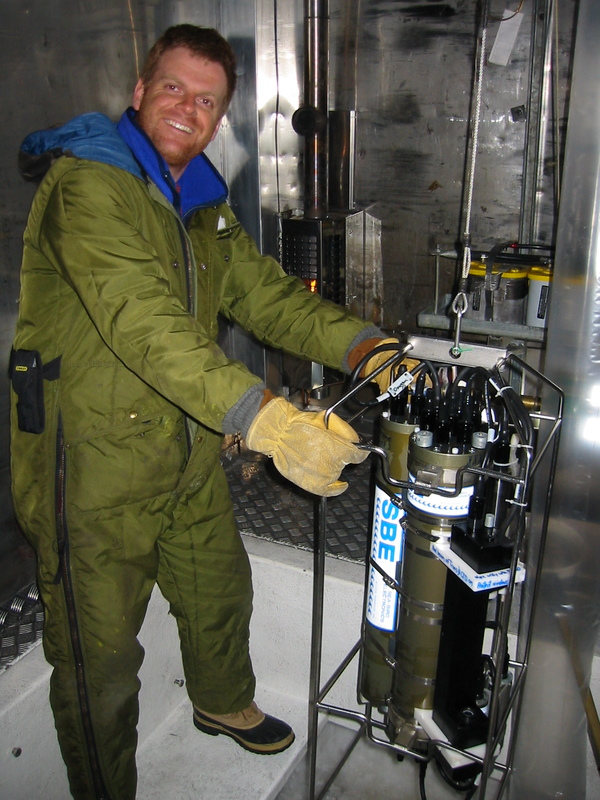 Dr Mike Williams conducting an experiment in a lab in Antarctica