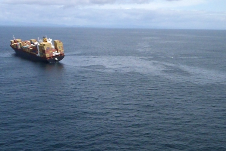 Oil slick from the Rena from grounding on the Astrolabe Reef.