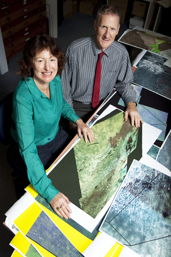Landcare Research scientists David Pairman and Stella Belliss