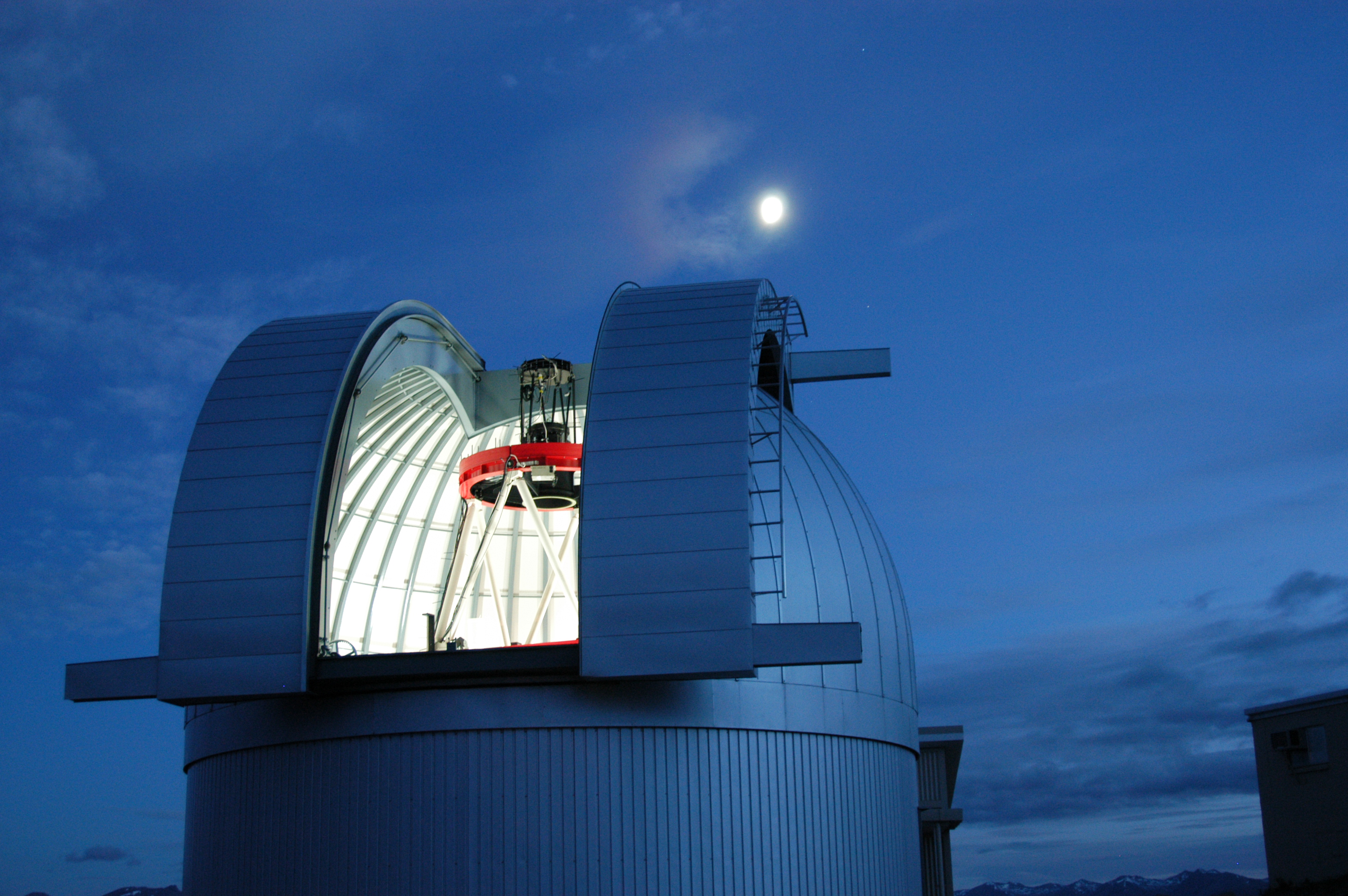 Planet hunting telescope sales