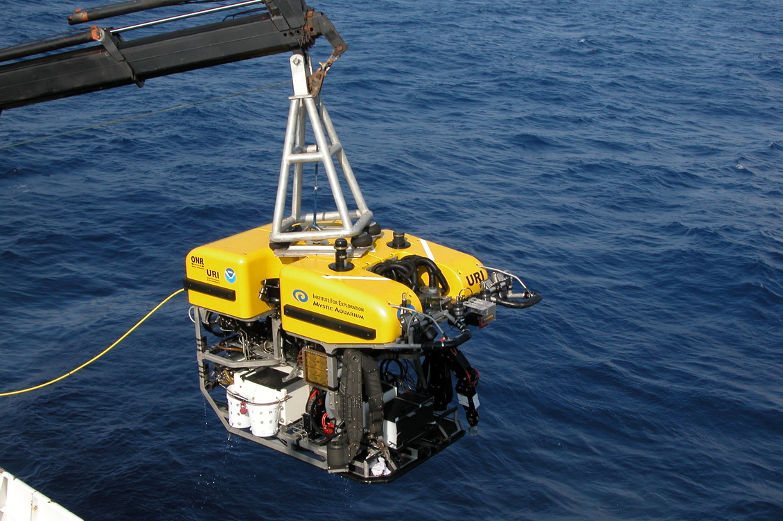 Science ROV 'Hercules' (IFE/URI/NOAA) during a launch in 2005.