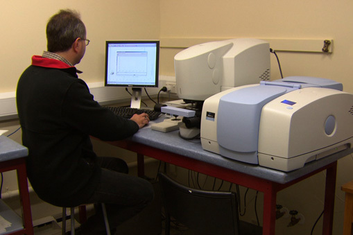 Associate Professor Michael Mucalo working in a lab