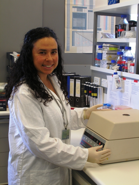 Dianne Sika-Paotonu at the Malaghan Institute lab.