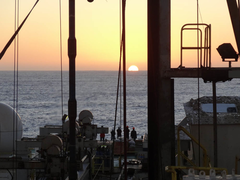 A Tasman Sea sunset from the JOIDES Resolution, expedition 371